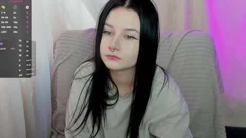 Aline Greeeen online show from 01-19-25, 07:15