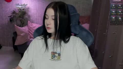 Aline Greeeen online show from 04-18-26, 06:50