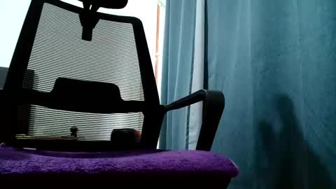 alinslut online show from 05-20-26, 12:11