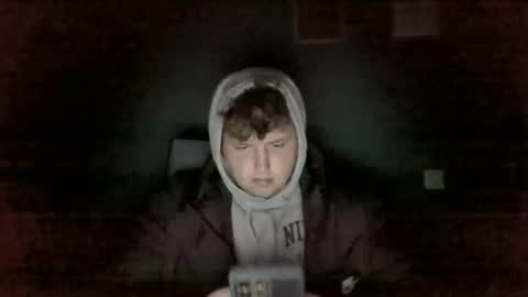 Chris online show from 04-11-26, 11:09