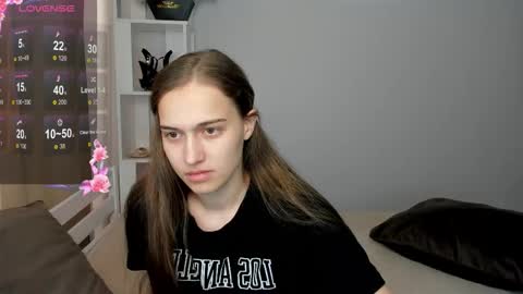 alisa__kelly online show from 09-09-25, 01:05