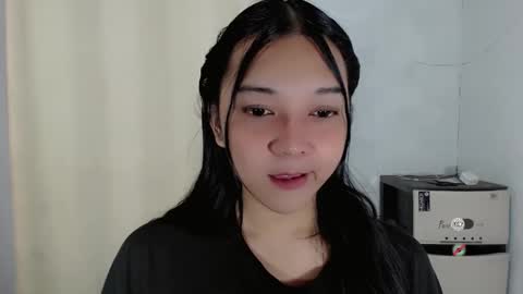 Shanti xhey online show from 12-18-25, 09:54