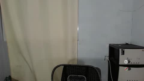 Shanti xhey online show from 12-23-25, 05:27