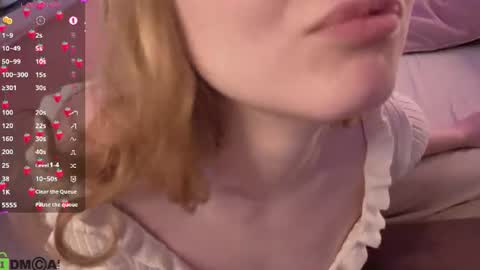 Snapshot of alisa_lesly chatting on 06-27-26, 12:59 Alisa GMT2 Wen - Sun 10 AM - 4 PM except Monday and Tuesday online show from 06-27-26, 12:59