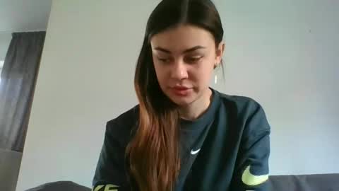 Snapshot of alisa_talks chatting on 03-12-26, 08:42 alisa_talks online show from 03-12-26, 08:42