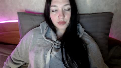 alisaadoll online show from 04-08-26, 01:11