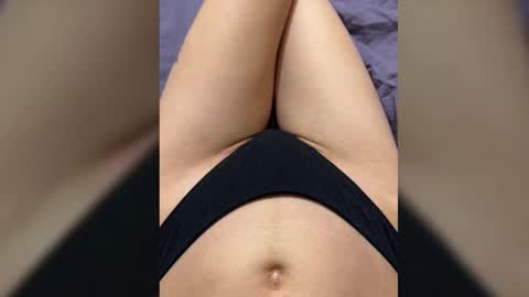 Snapshot of alisaafinikova chatting on 12-18-25, 01:33 alisaafinikova online show from 12-18-25, 01:33