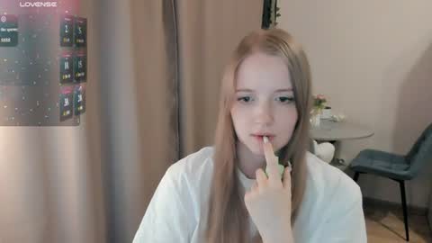 Alya online show from 07-22-26, 06:32
