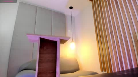           online show from 01-10-25, 04:30