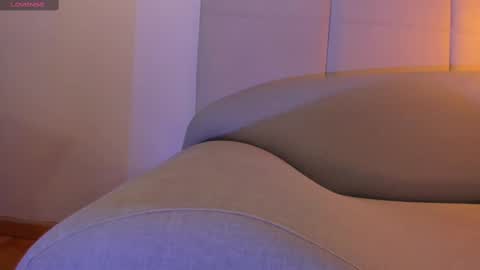           online show from 02-10-25, 06:56