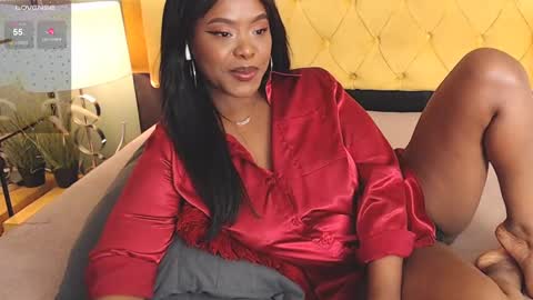 Snapshot of alishaweir chatting on 02-11-25, 09:03 Luna online show from 02-11-25, 09:03