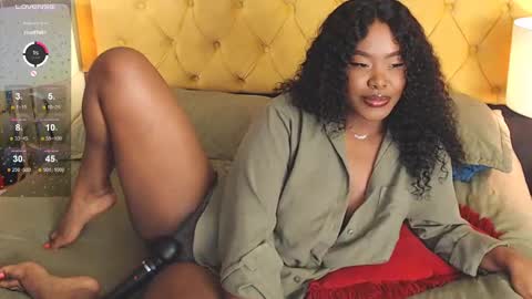 Snapshot of alishaweir chatting on 03-11-25, 09:04 Luna online show from 03-11-25, 09:04