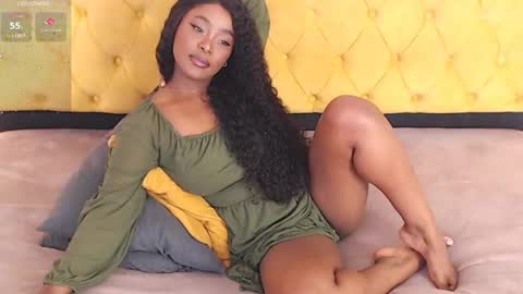 Snapshot of alishaweir chatting on 09-08-25, 03:44 Luna online show from 09-08-25, 03:44