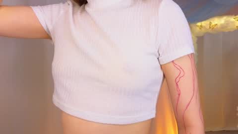 Alisia online show from 01-20-25, 01:21