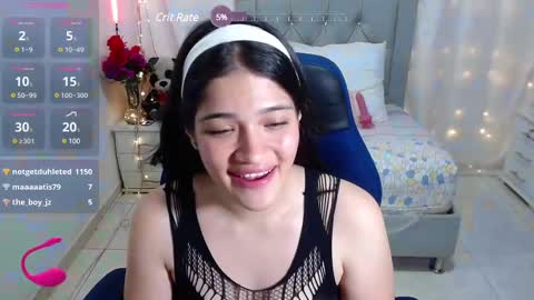 Snapshot of alison_girl22 chatting on 02-12-25, 01:41 Alison online show from 02-12-25, 01:41