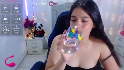 Snapshot of alison_girl22 chatting on 02-20-25, 09:09 Alison online show from 02-20-25, 09:09