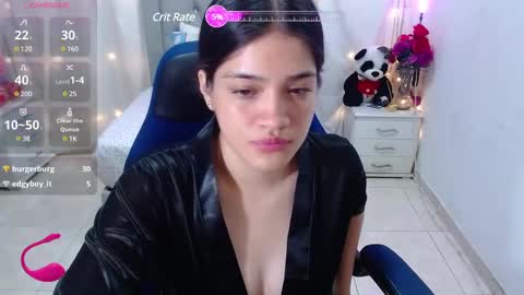 Snapshot of alison_girl22 chatting on 03-06-25, 12:00 Alison online show from 03-06-25, 12:00