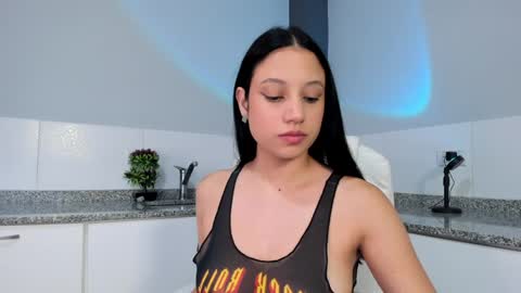 Alison  online show from 12-10-24, 01:11