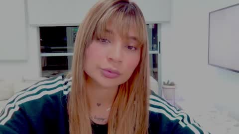 Alison diaz online show from 12-25-24, 01:42