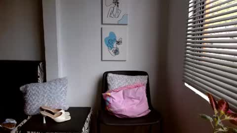 Alisonturbay online show from 06-10-26, 02:38