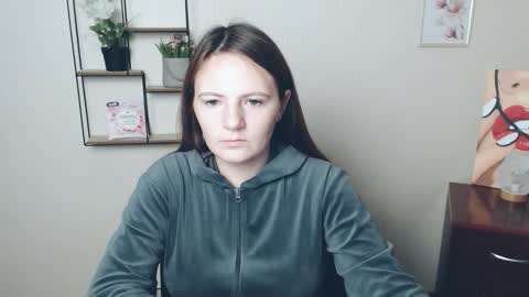 alissa_dream_ online show from 10-15-25, 06:35