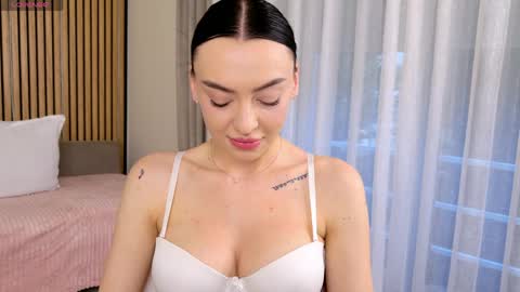 Alissa online show from 05-28-26, 03:26