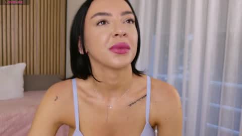 Alissa online show from 06-25-26, 03:06