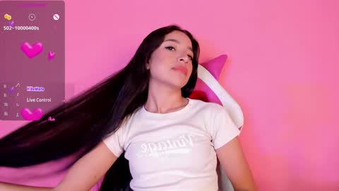 Snapshot of alissarose_ chatting on 01-24-25, 09:58 Mara Isabel online show from 01-24-25, 09:58