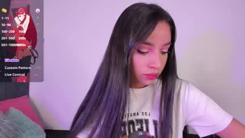 Snapshot of alissarose_ chatting on 10-13-25, 10:54 Mara Isabel online show from 10-13-25, 10:54