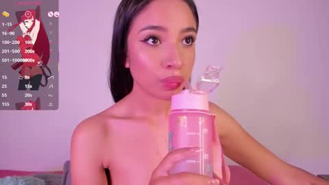 Snapshot of alissarose_ chatting on 10-20-25, 11:05 Mara Isabel online show from 10-20-25, 11:05