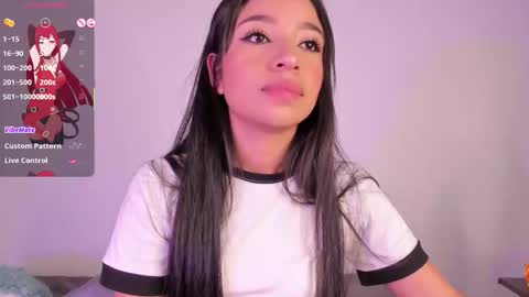 Snapshot of alissarose_ chatting on 10-22-25, 09:36 Mara Isabel online show from 10-22-25, 09:36