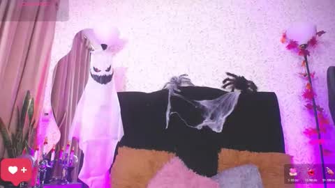 alisse online show from 10-29-25, 03:42