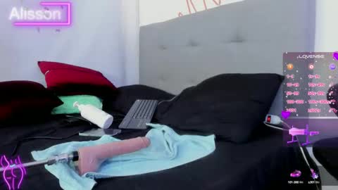 alisson0002 online show from 01-15-25, 03:39