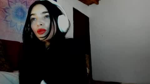 Alisson369  online show from 09-28-25, 10:53