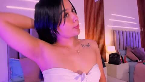 Snapshot of alisson_sanders chatting on 07-21-26, 12:51 Alisson online show from 07-21-26, 12:51