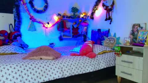 Alisson IG alisson zafiro27 online show from 12-20-25, 03:24