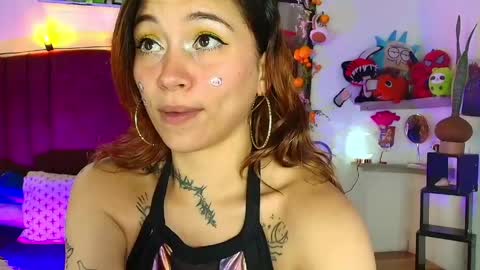 Snapshot of alisson_zafiro chatting on 05-10-26, 03:23 Alisson IG alisson zafiro27 online show from 05-10-26, 03:23