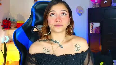Snapshot of alisson_zafiro chatting on 05-31-26, 03:04 Alisson IG alisson zafiro27 online show from 05-31-26, 03:04