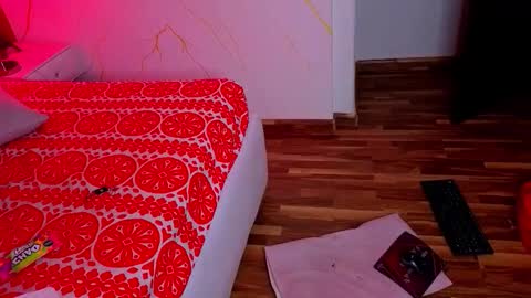 Alisson  online show from 01-17-26, 08:23