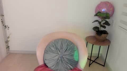 alisson online show from 09-13-25, 02:22