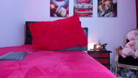 Snapshot of alissontattoo chatting on 02-28-25, 12:20 Mistress Alisson  online show from 02-28-25, 12:20