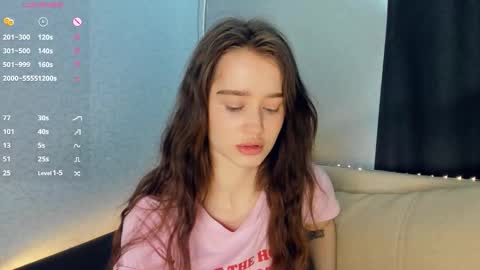 Snapshot of alivialovely chatting on 03-16-26, 07:23 Alivia online show from 03-16-26, 07:23