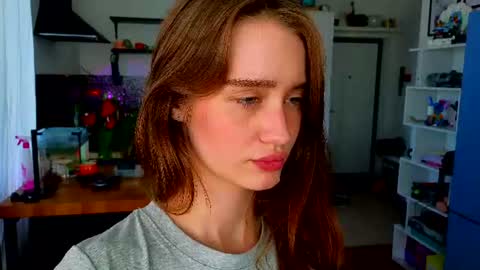 Alivia    online show from 07-06-26, 03:03