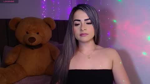  Alix  online show from 11-22-25, 12:31