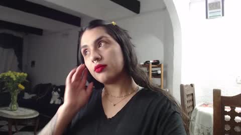 Alix online show from 02-18-25, 02:49