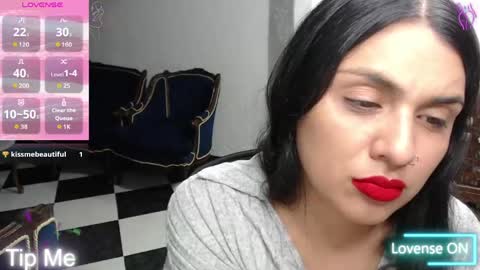 Alix online show from 06-08-26, 01:28
