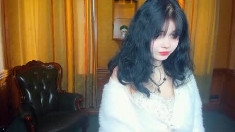 Emily online show from 05-15-26, 08:54