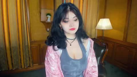 Emily online show from 05-19-26, 08:31