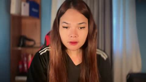 A CUTE GIRL NAME ALIYAH online show from 06-14-26, 11:07