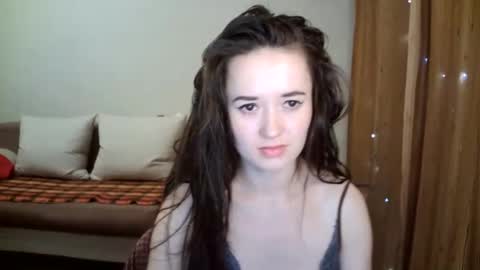 Snapshot of alkh_amare chatting on 12-21-24, 01:10 Amare online show from 12-21-24, 01:10